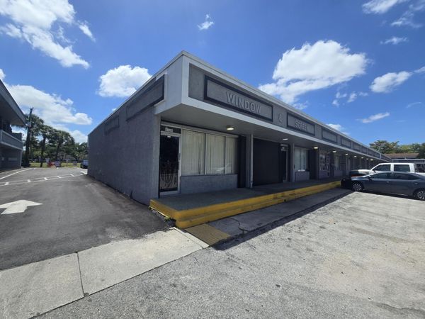 6120 NW 11th Street, Unit 10-2, Sunrise, FL 00000