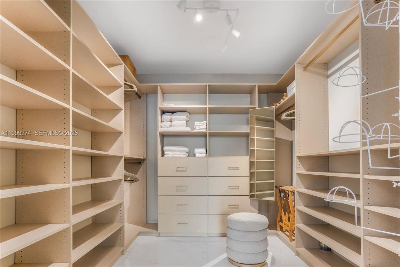 700 NE 24, Unit 901, Miami, FL 33137 Photo