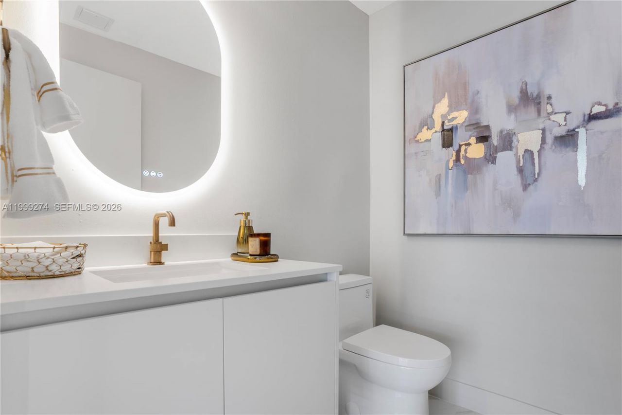 700 NE 24, Unit 901, Miami, FL 33137 Photo