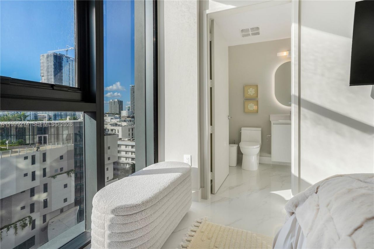 700 NE 24, Unit 901, Miami, FL 33137 Photo