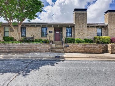 8323 Southmeadow Circle, Dallas, TX 75231