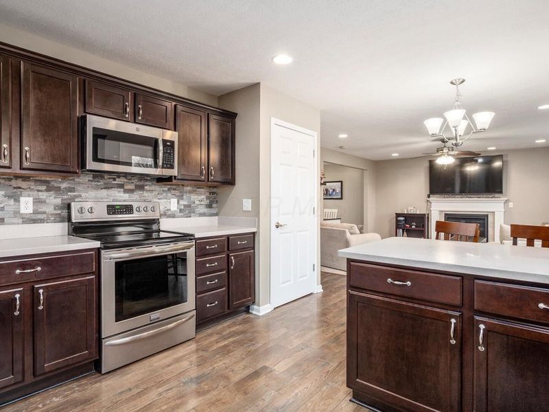 35600 Township Road 72 , Frazeysburg, OH 43822 Photo 14