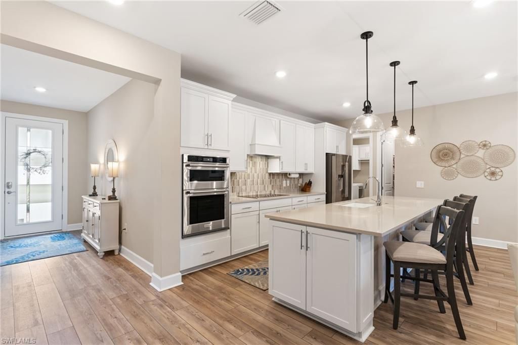 4057 E Hampton Cir , Alva, FL 33920 Photo