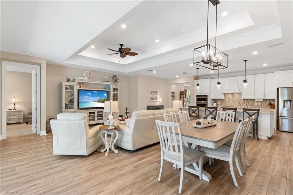 4057 E Hampton Cir , Alva, FL 33920 Photo