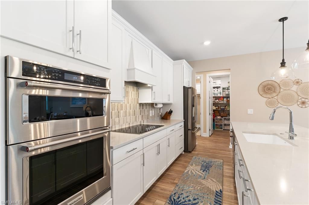 4057 E Hampton Cir , Alva, FL 33920 Photo