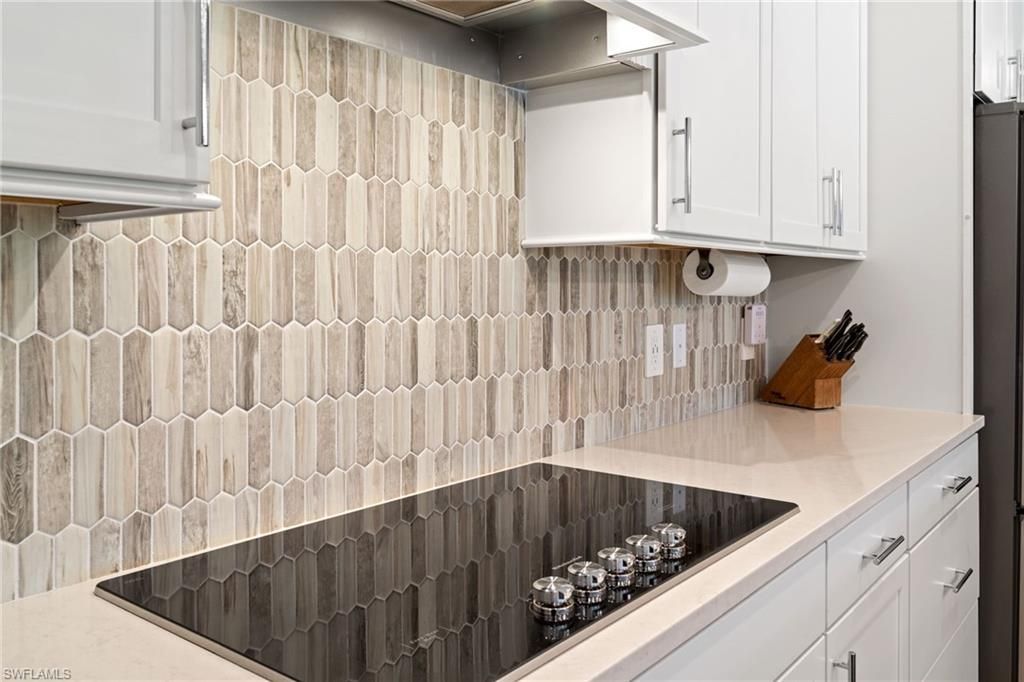 4057 E Hampton Cir , Alva, FL 33920 Photo