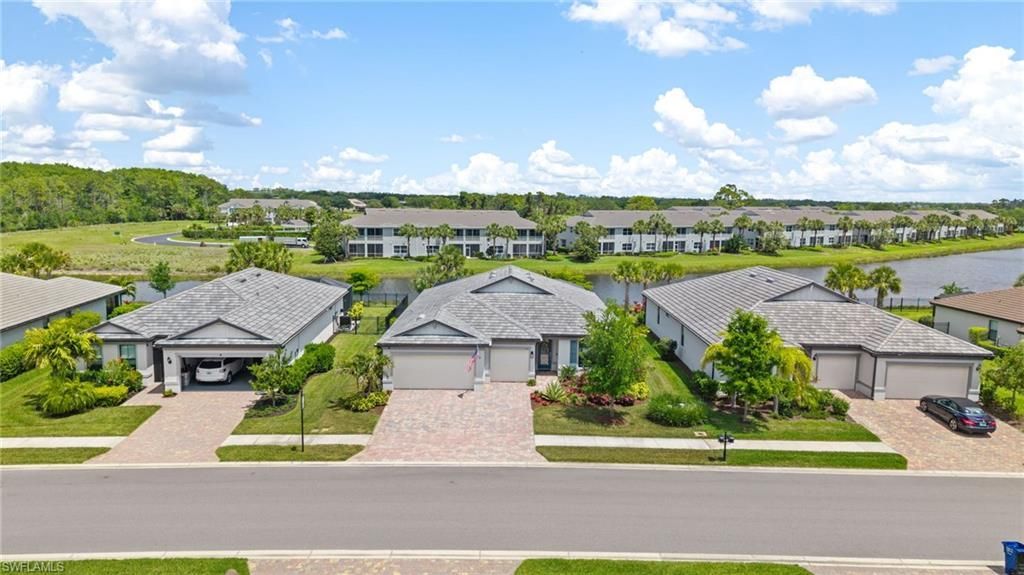 4057 E Hampton Cir , Alva, FL 33920 Photo