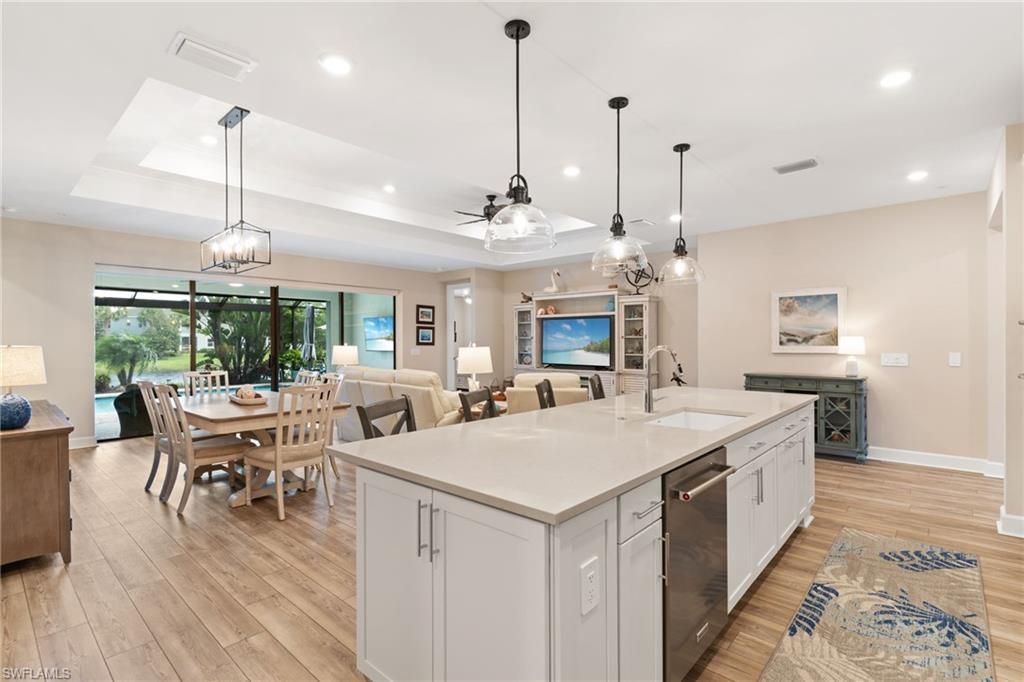 4057 E Hampton Cir , Alva, FL 33920 Photo