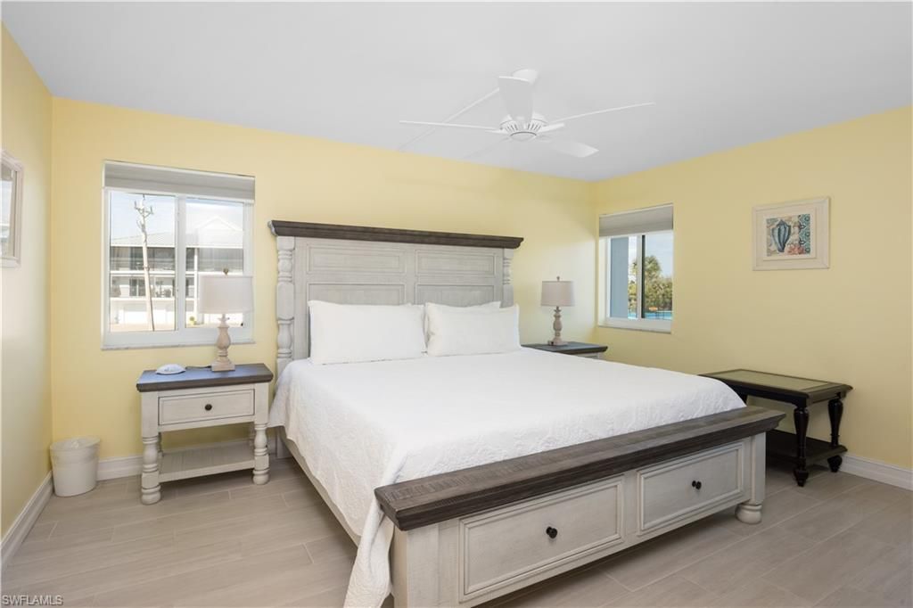 1341 Middle Gulf Dr, Unit 1A, Sanibel, FL 33957 Photo