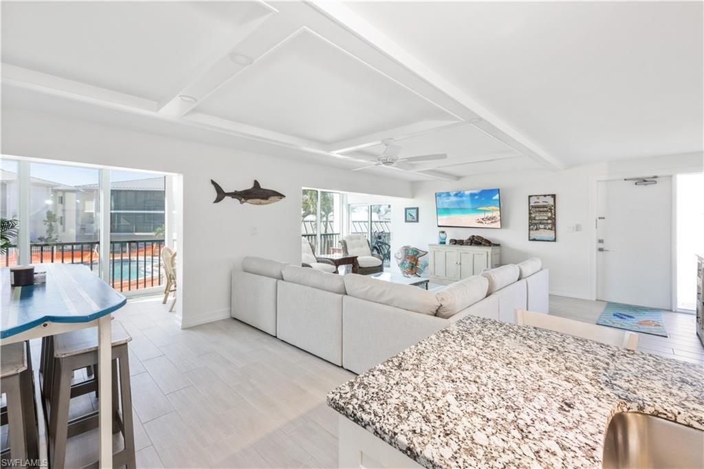 1341 Middle Gulf Dr, Unit 1A, Sanibel, FL 33957 Photo