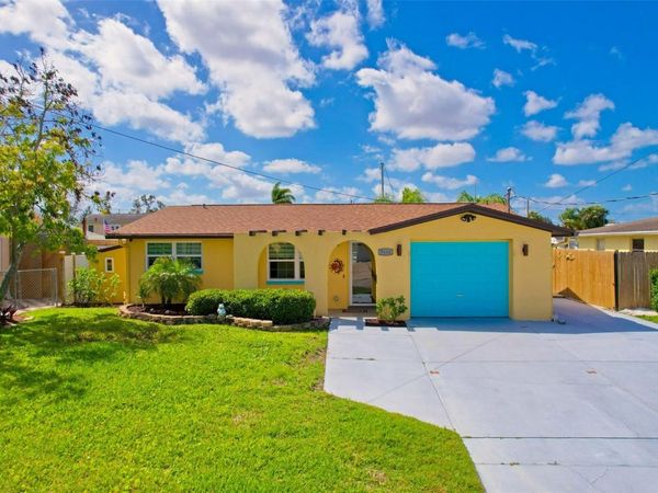 7604 HATTERAS DRIVE, HUDSON, FL 34667