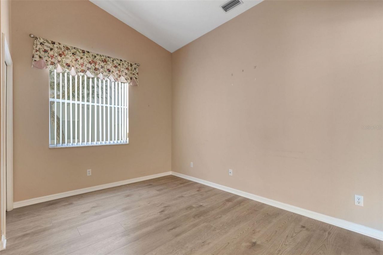 8976 Whitemarsh Avenue, Sarasota, FL 34238 Photo