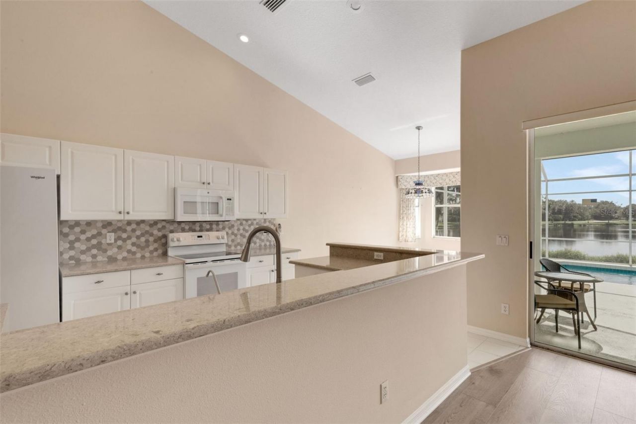8976 Whitemarsh Avenue, Sarasota, FL 34238 Photo