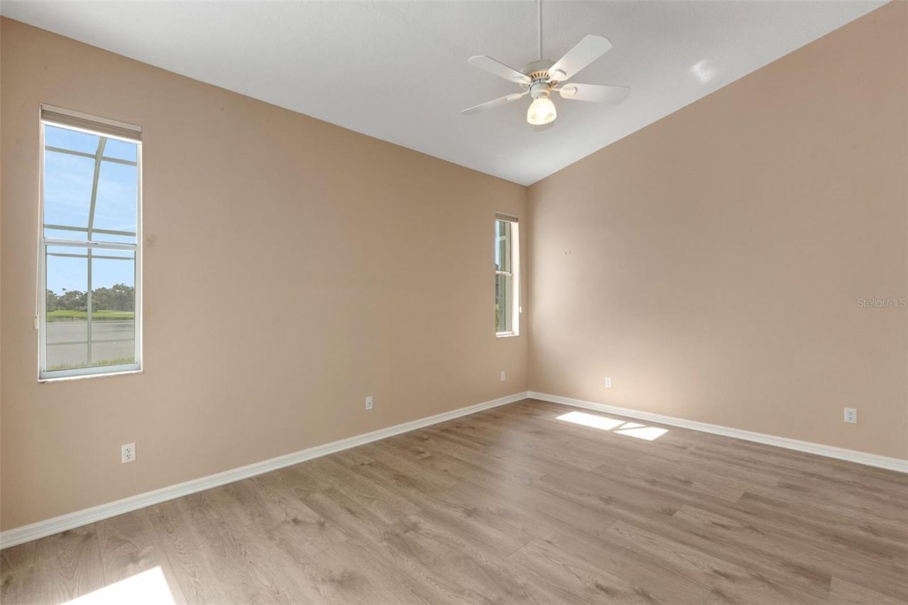 8976 Whitemarsh Avenue, Sarasota, FL 34238 Photo