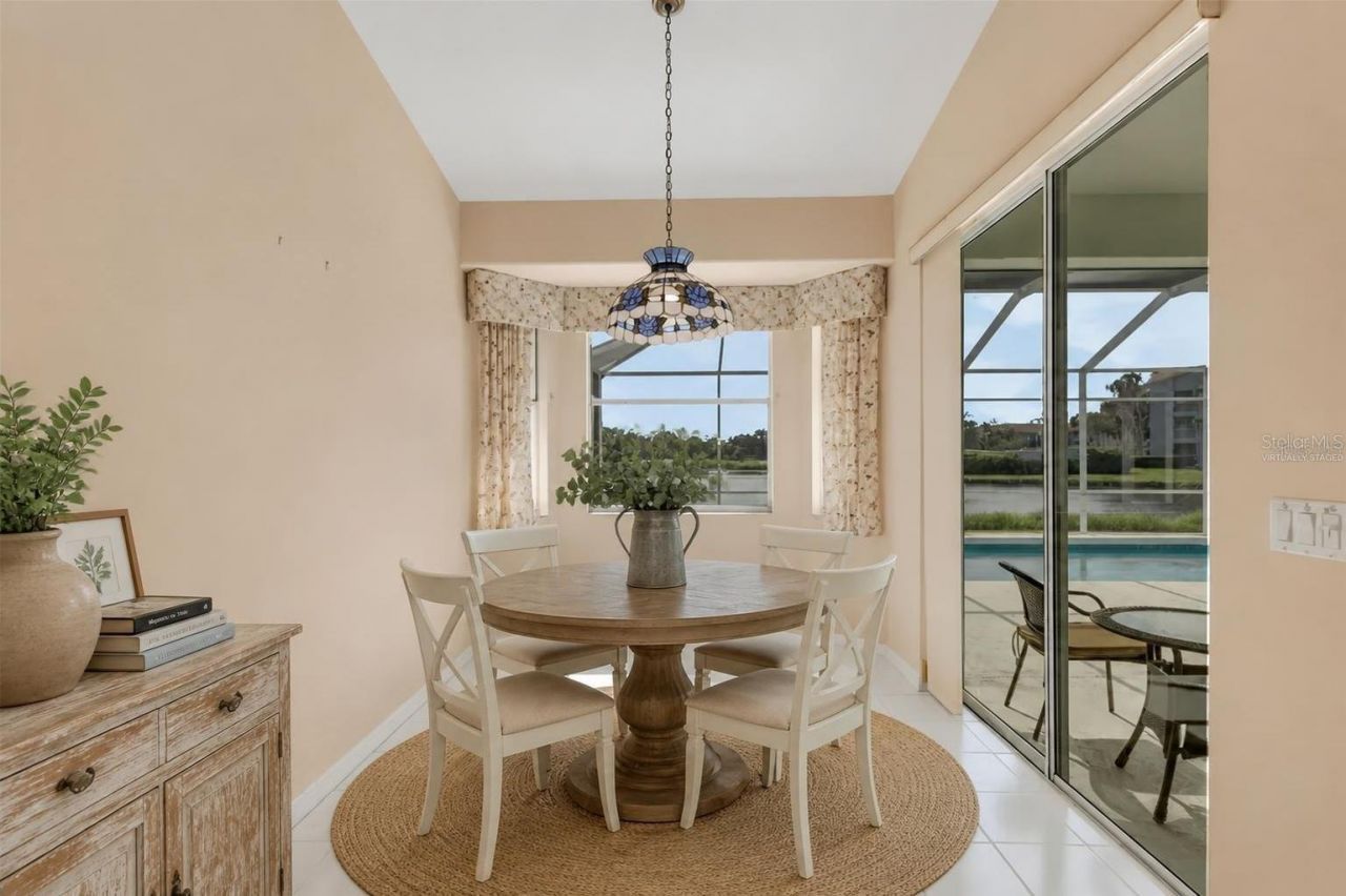 8976 Whitemarsh Avenue, Sarasota, FL 34238 Photo