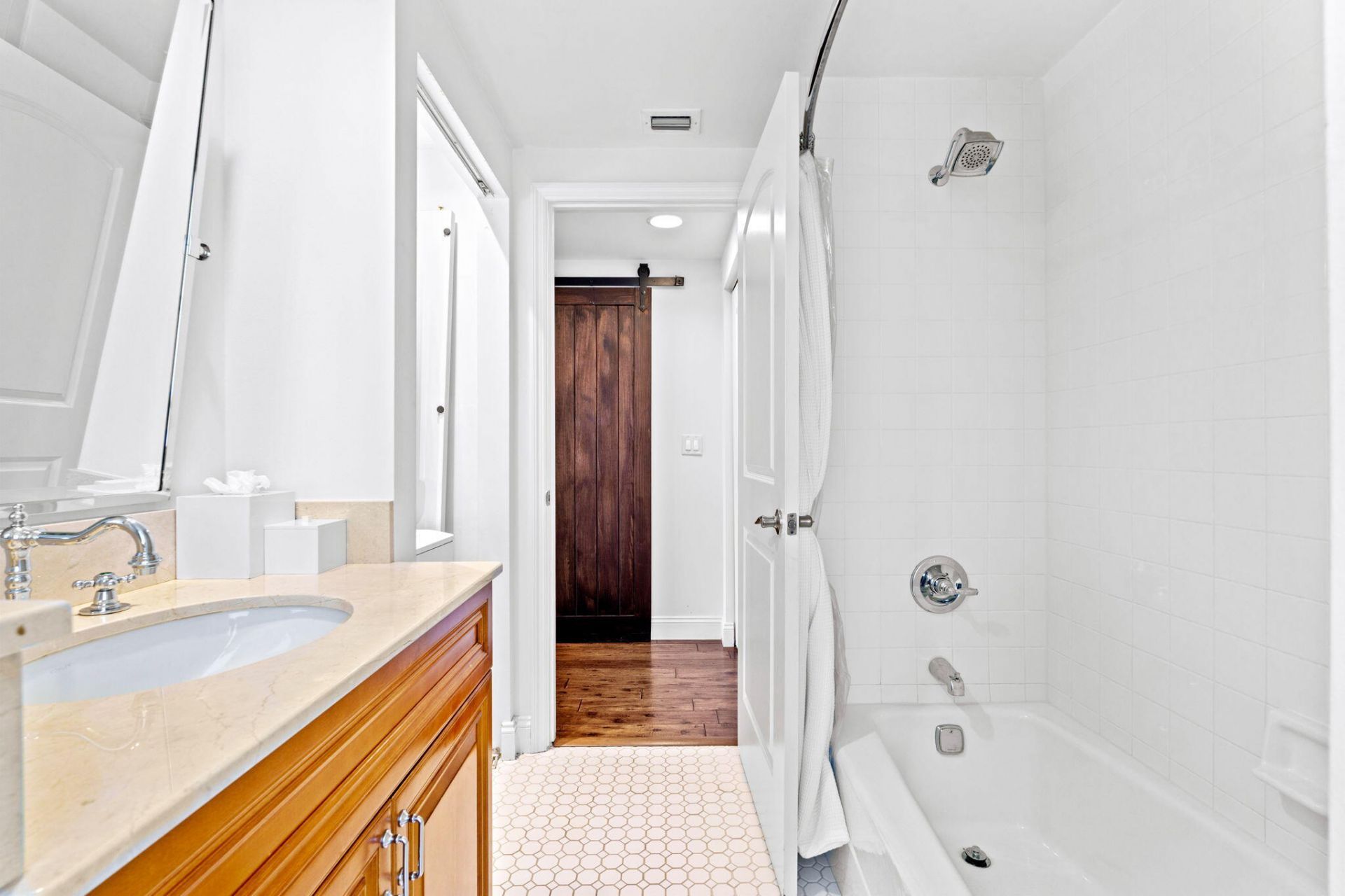 11830 Pebblewood Drive, Unit 101, Wellington, FL 33414 Photo