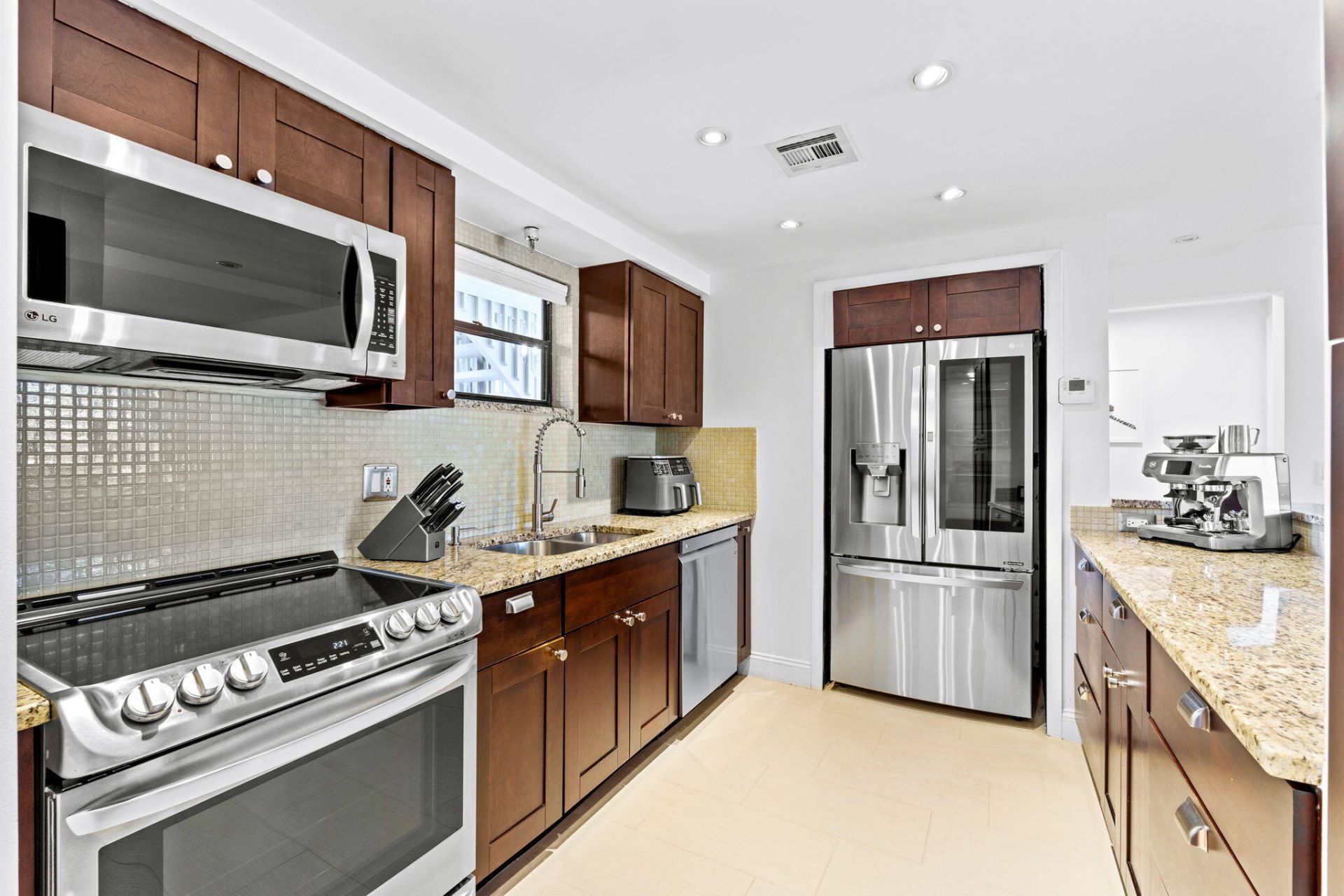 11830 Pebblewood Drive, Unit 101, Wellington, FL 33414 Photo