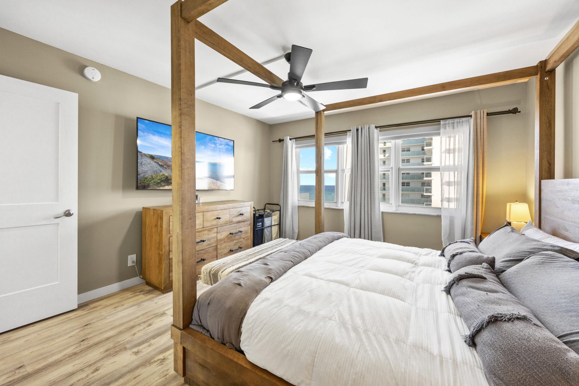 1630 N Ocean Boulevard, Unit 812, Pompano Beach, FL 33062 Photo