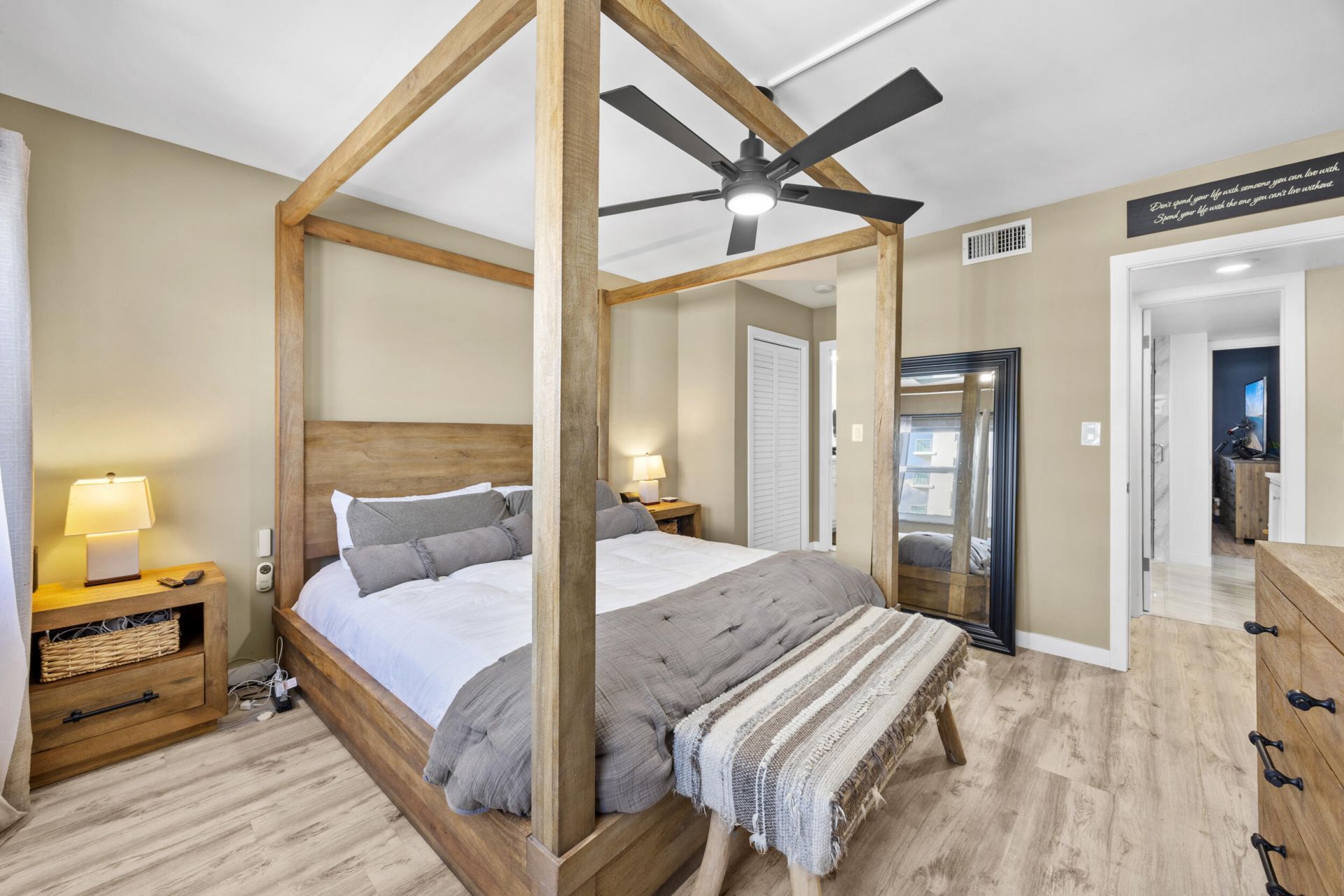 1630 N Ocean Boulevard, Unit 812, Pompano Beach, FL 33062 Photo