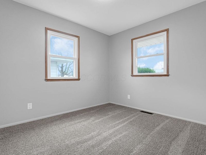 3508 Kenlawn Street , Columbus, OH 43224 Photo 10