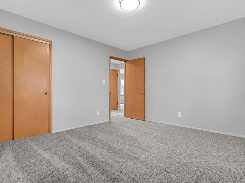 3508 Kenlawn Street , Columbus, OH 43224 Photo 14