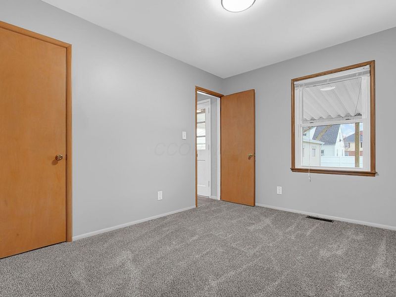 3508 Kenlawn Street , Columbus, OH 43224 Photo 16