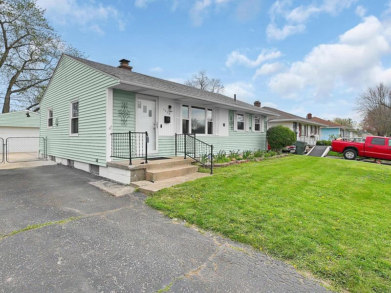 3508 Kenlawn Street , Columbus, OH 43224 Photo 2