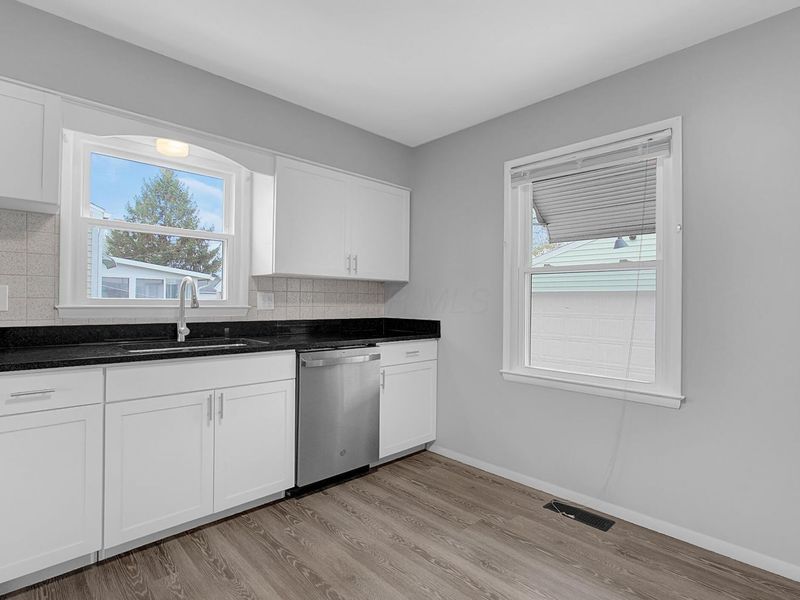 3508 Kenlawn Street , Columbus, OH 43224 Photo 23