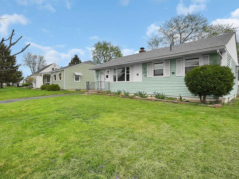 3508 Kenlawn Street , Columbus, OH 43224 Photo 3