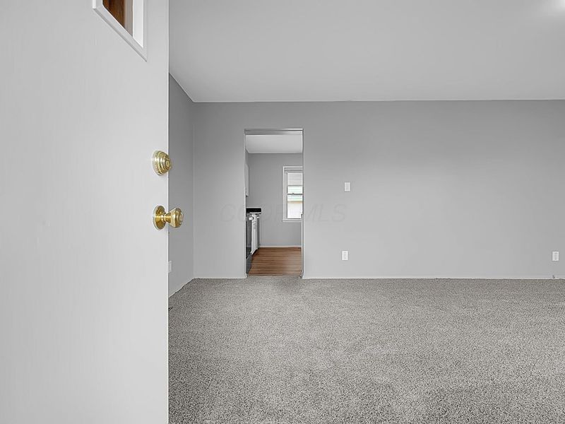 3508 Kenlawn Street , Columbus, OH 43224 Photo 5