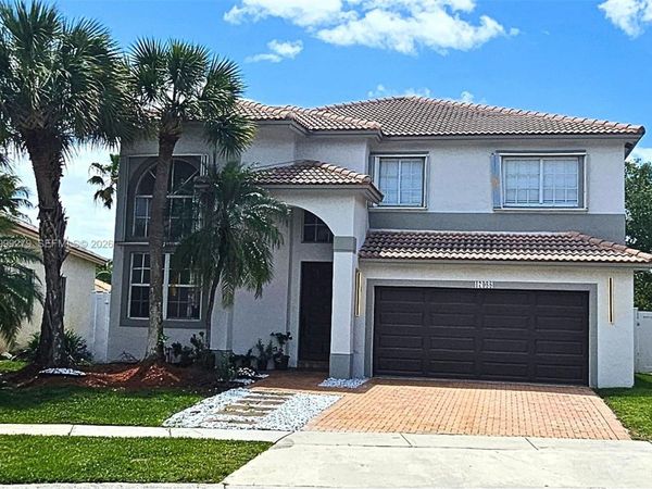 17088 NW 19th St, Pembroke Pines, FL 33028