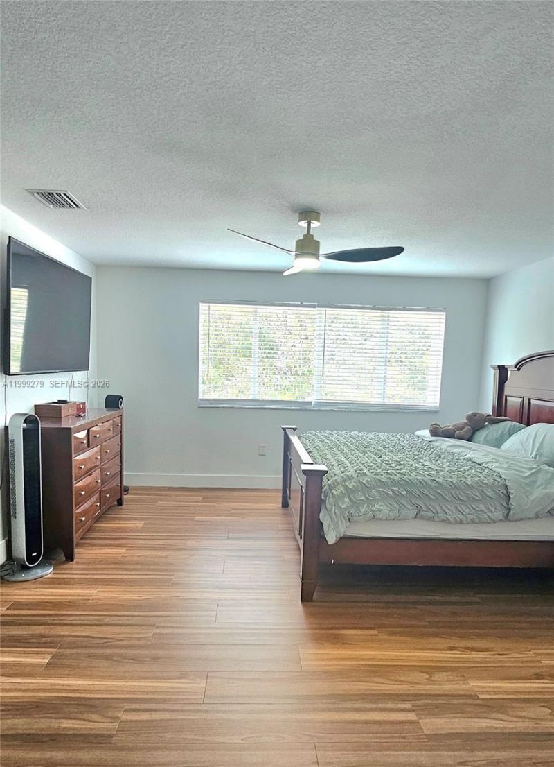 17088 NW 19th St, Pembroke Pines, FL 33028 Photo