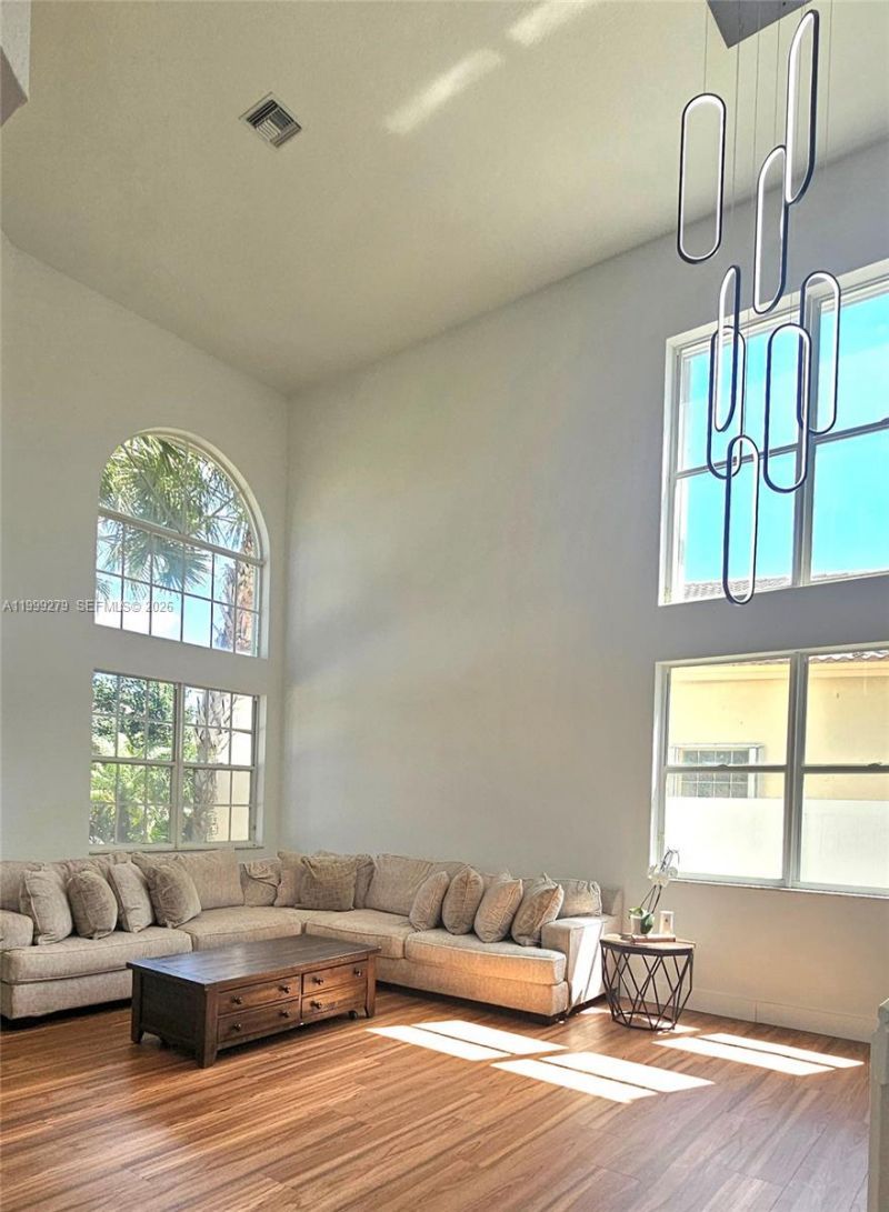 17088 NW 19th St, Pembroke Pines, FL 33028 Photo