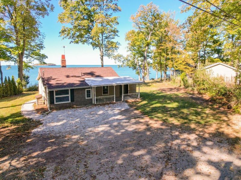 1741 Put In Bay Road, Put in Bay, OH 43456 Photo 10