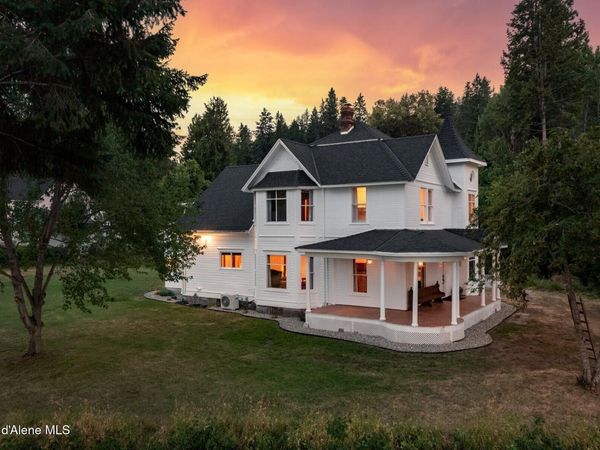 6955 Apple Aly , Bonners Ferry, ID 83805