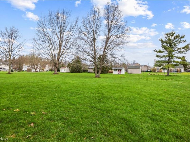 27070 Glenside Lane, Olmsted Township, OH 44138 Photo 39