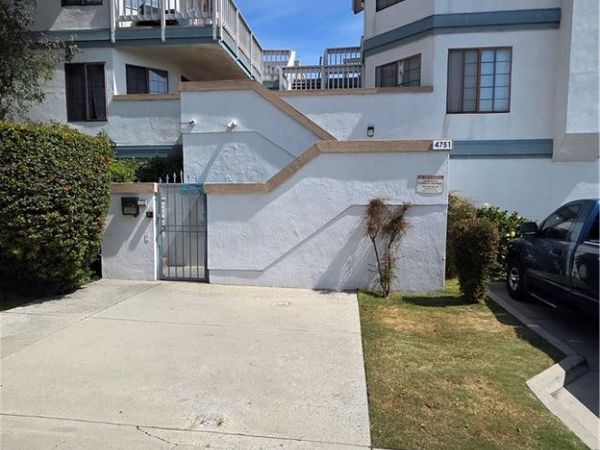 4751 E Pacific Coast , Long Beach, CA 90804