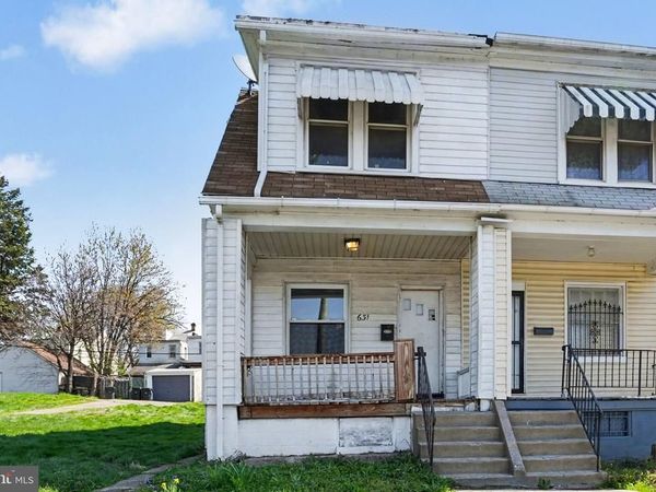 631 DUNKLE STREET, HARRISBURG, PA 17104