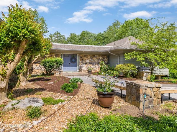 615 Springhill Drive, Cleveland, TN 37312