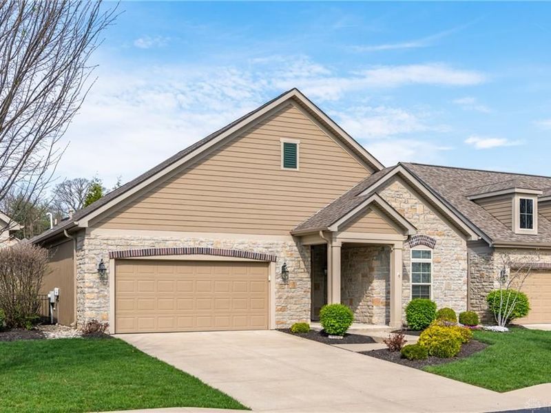 2799 Silver Maple Lane, Beavercreek, OH 45431 Photo 3