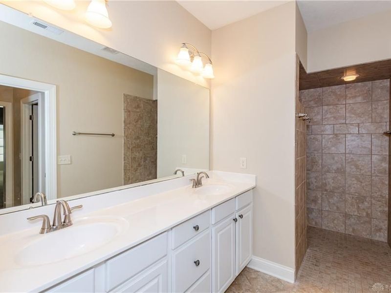 2799 Silver Maple Lane, Beavercreek, OH 45431 Photo 32