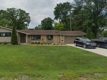 7070 Riverstone Road, West Bloomfield Twp, MI 48322