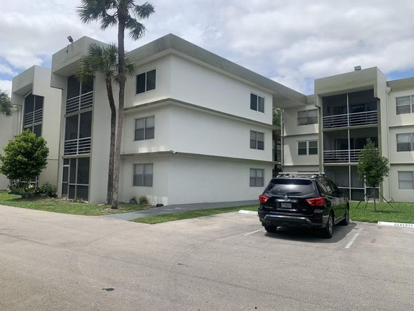 4255 N University Drive, Unit 106, Sunrise, FL 33351