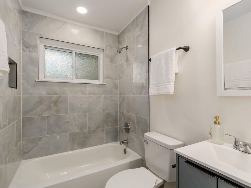 3585 Ontario Street, Columbus, OH 43224 Photo 17