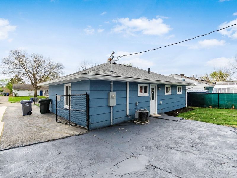 3585 Ontario Street, Columbus, OH 43224 Photo 33