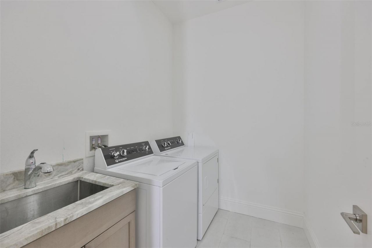 7835 Hidden Creek Loop, Unit 102, Bradenton, FL 34202 Photo