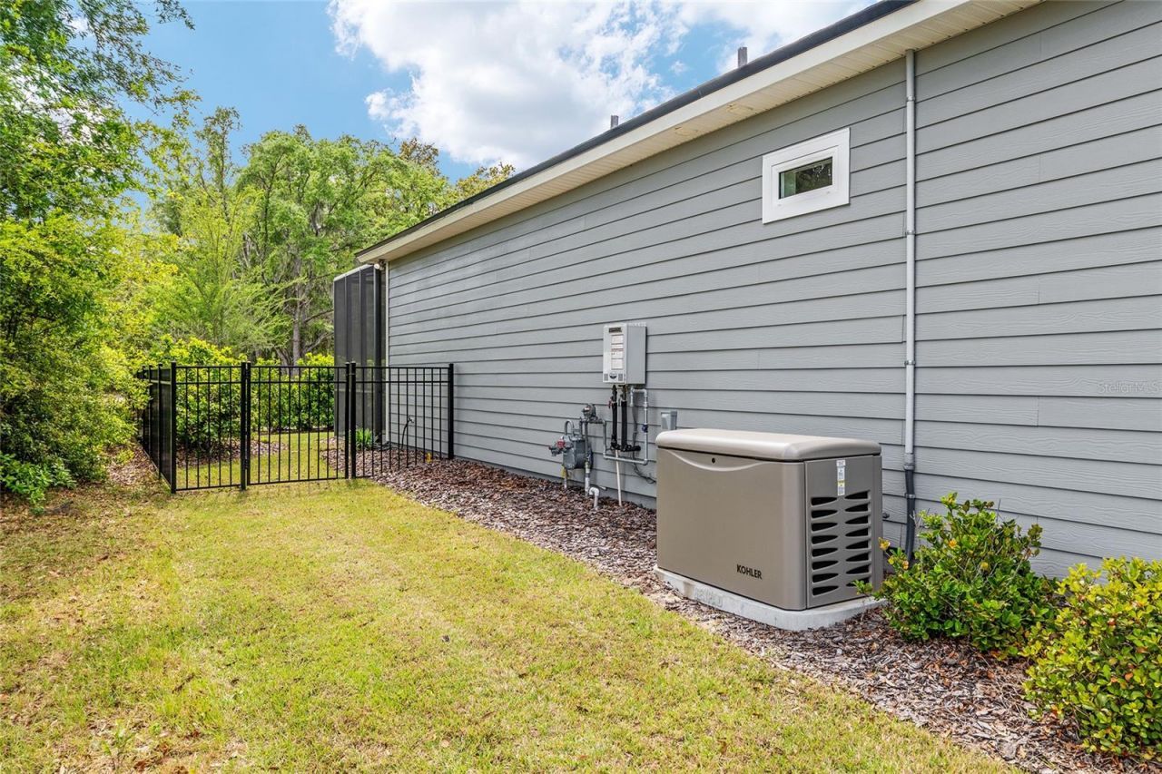 3740 SW 109th Way , Gainesville, FL 32608 Photo