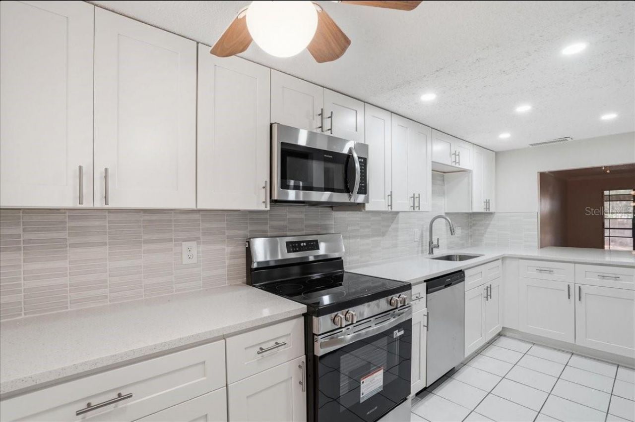 3700 S Osprey Avenue, Unit 115, Sarasota, FL 34239 Photo