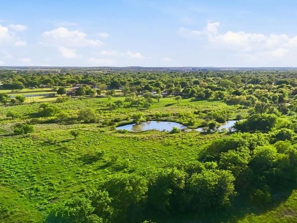 1601 Oak Grove Road E, Fort Worth, TX 76028