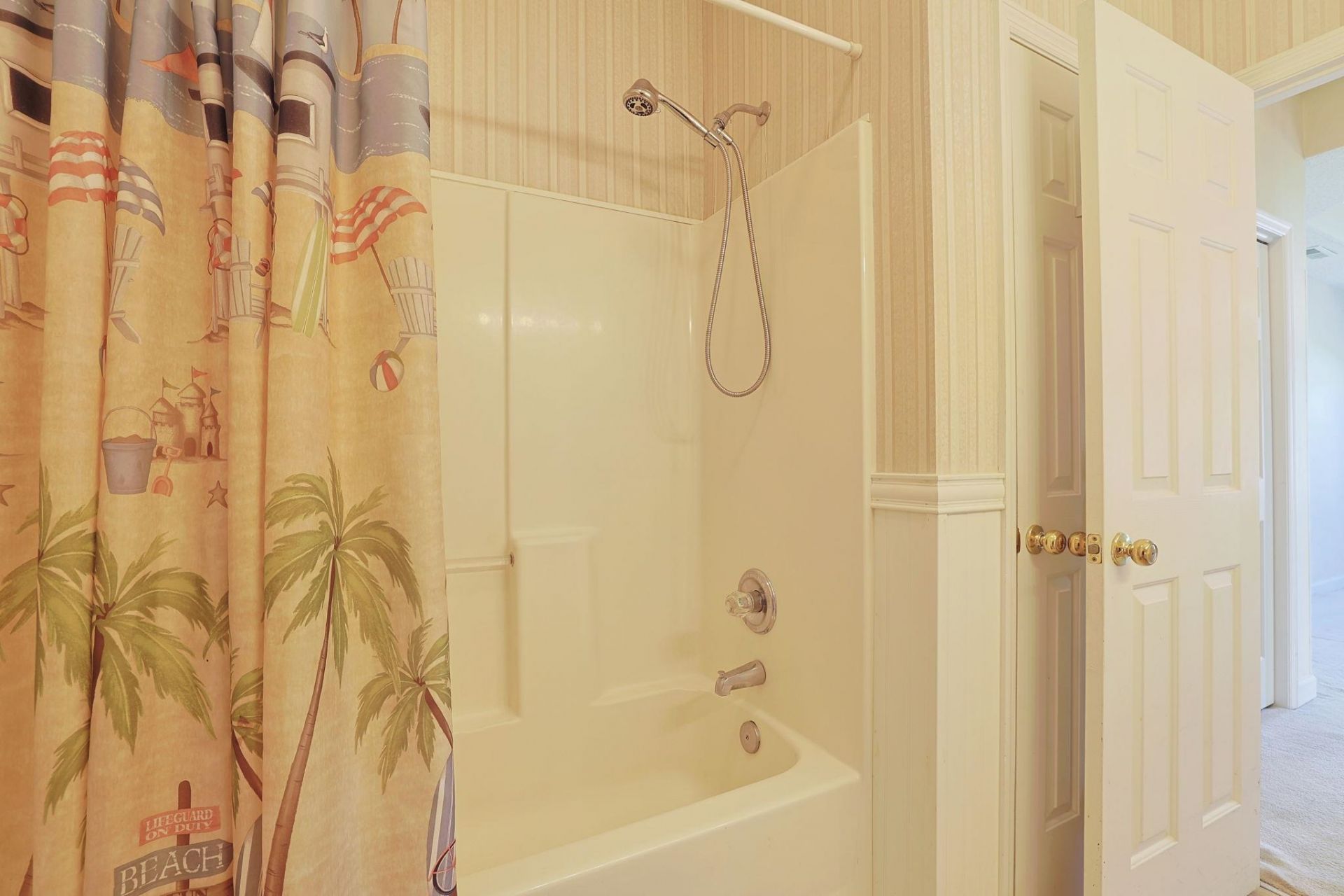 4640 Lightkeepers Way Photo 14